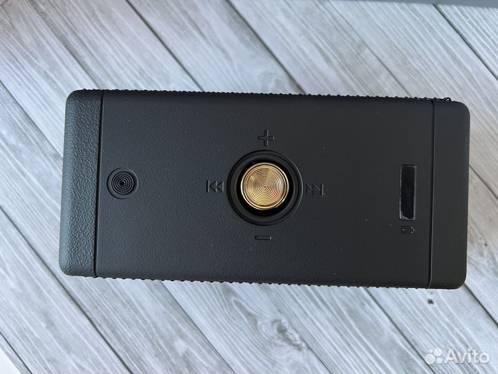 Колонка Marshall Emberton