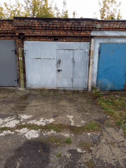 Гараж, > 30 м²