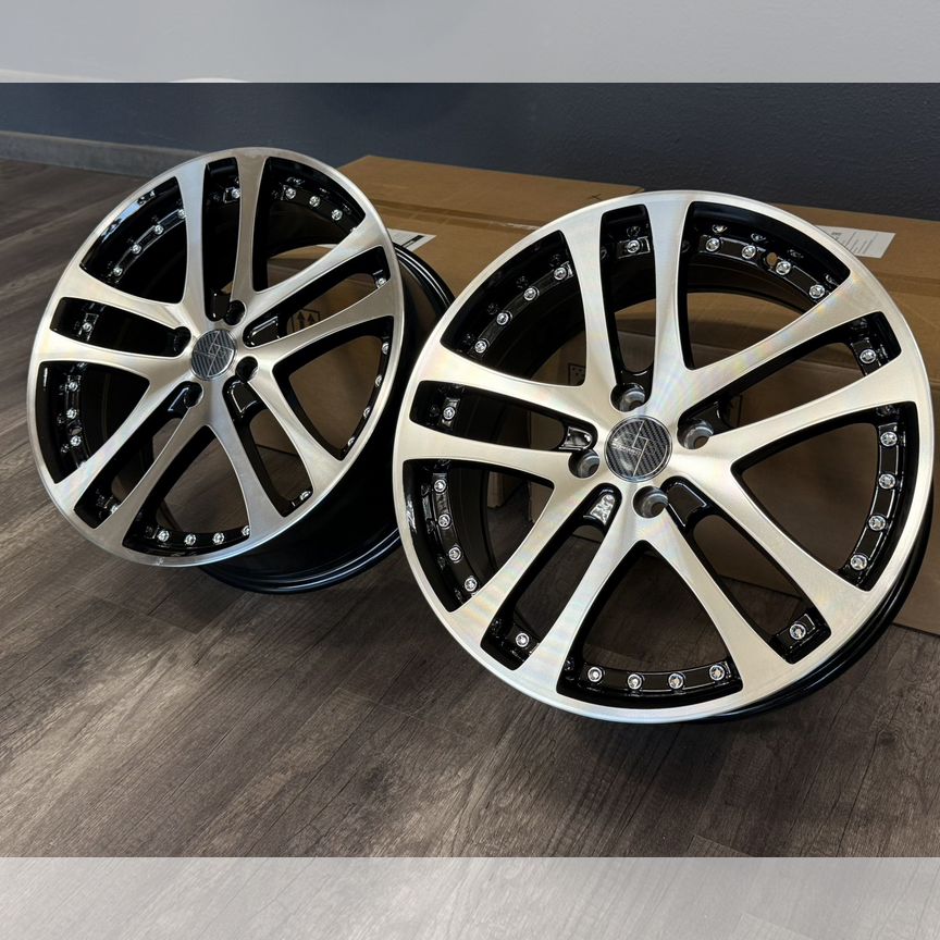 Литые диски ВАЗ (LADA) 7×R17 4×100