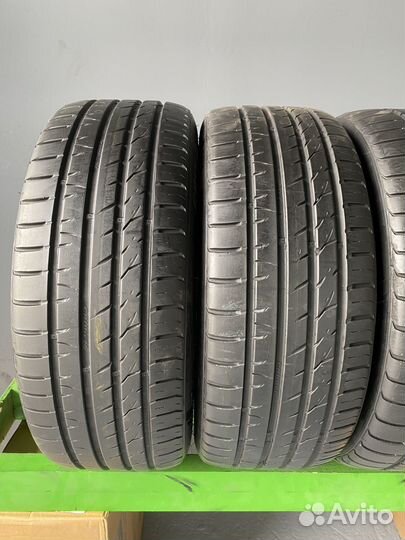Kumho Crugen HP91 245/45 R20 и 275/40 R20 103V