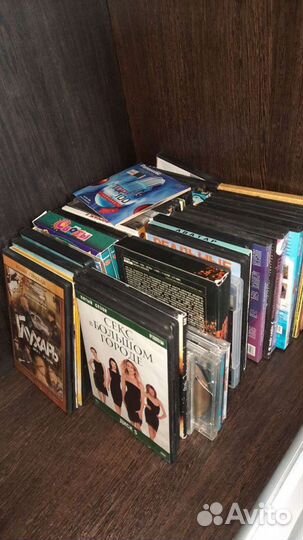 Двд диски с фильмами,компьютерные игры