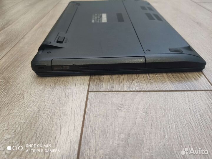 Ноутбук asus