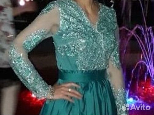 Вечернее платье
