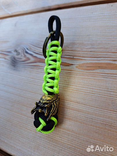 Брелки и темляки из паракорда с бусинами