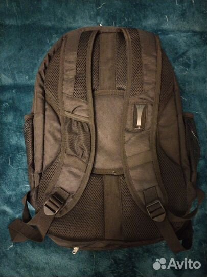 Рюкзак для ноутбука Swiss Peak