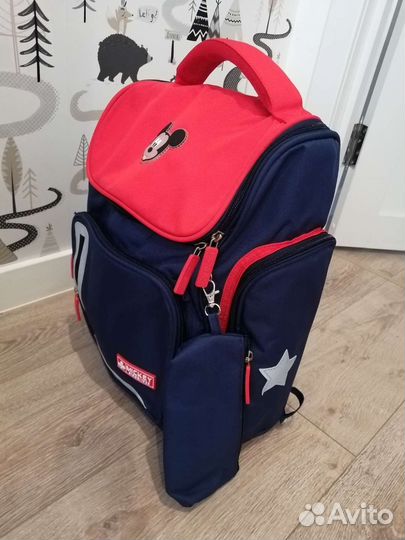Новый школьный рюкзак