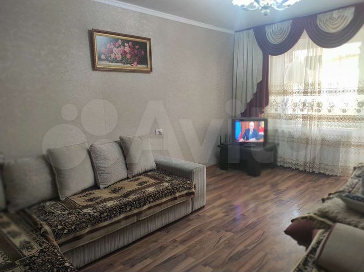 2-к. квартира, 54,3 м², 2/5 эт.