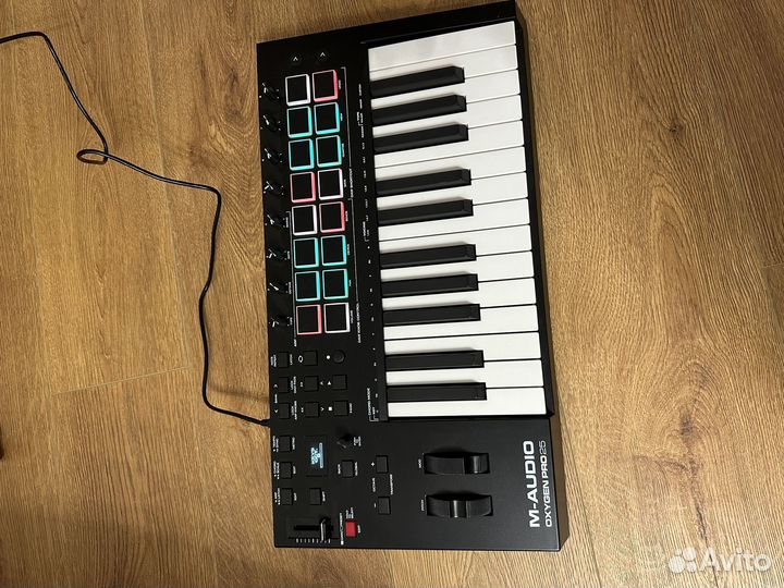 M Audio oxygen pro 25 миди клавиатура
