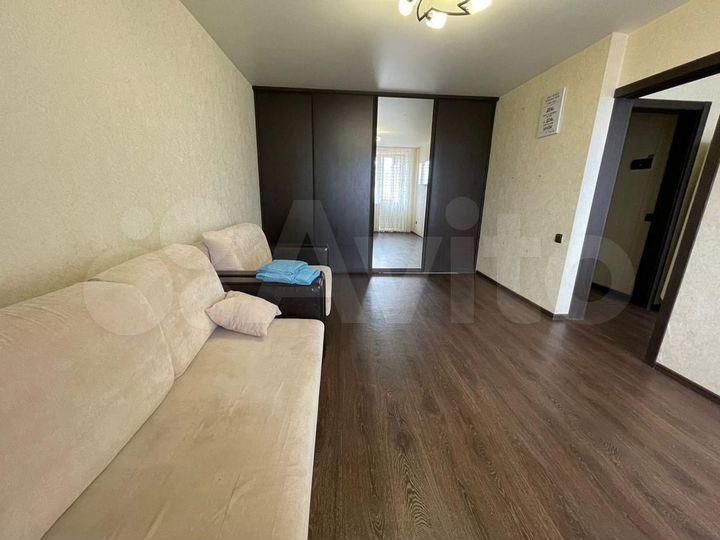 1-к. квартира, 42 м², 10/10 эт.