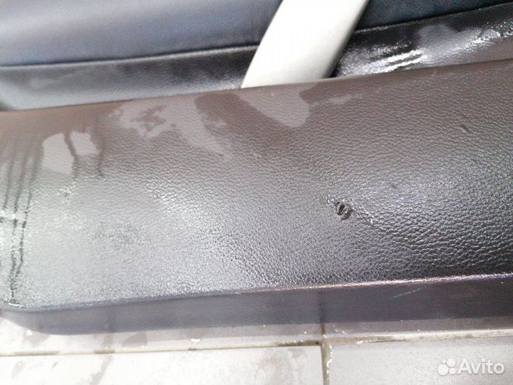 Обшивка двери лев. перед. BMW 1 Series