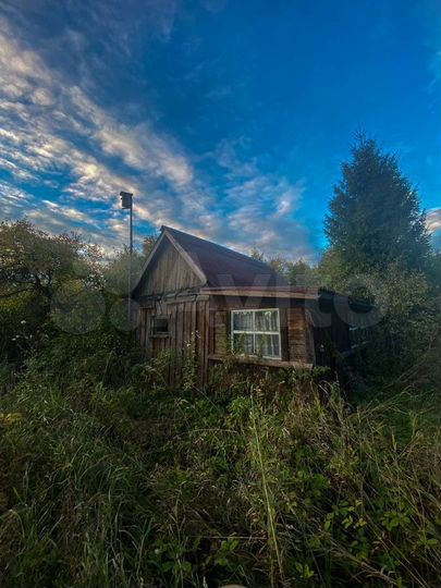 Дом 35 м² на участке 15 сот.