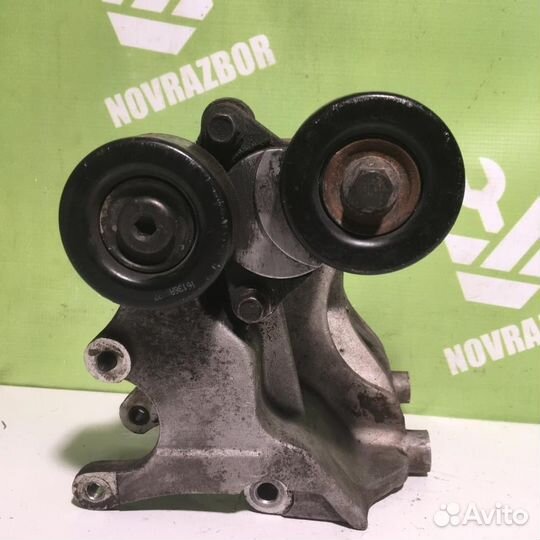 Кронштейн генератора Хендай Сантафэ