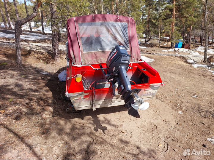 Моторная лодка