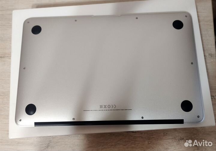 Apple MacBook Air 11 2014