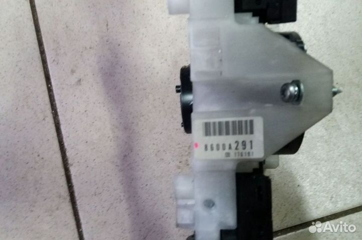 Подрулевой переключатель Mitsubishi Pajero 4