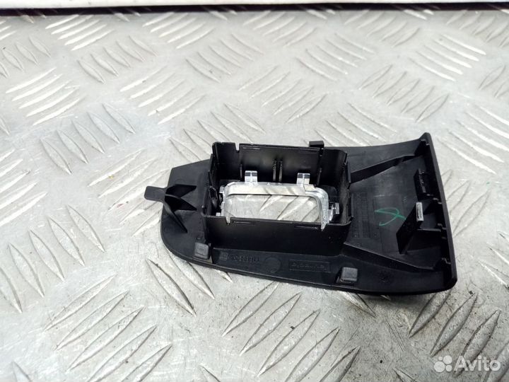 Б/У Накладка кнопки стеклоподъемника W222#001