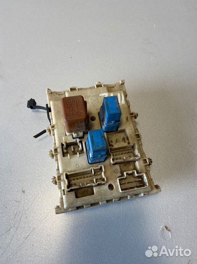 Блок предохранителей Nissan Primera P12 2001-2008