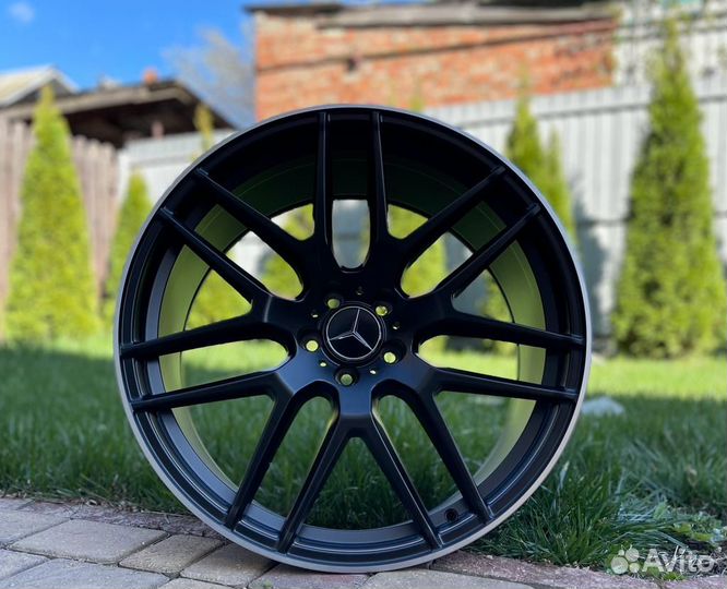 Новые диски на Mercedes R21