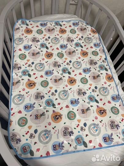 Простынь на резинке круглая в детскую кроватку