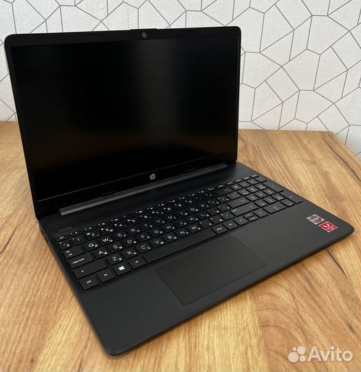 Мощный HP Ryzen 5 3500U/ 8GB/ SSD/ Full HD/ Vega 8