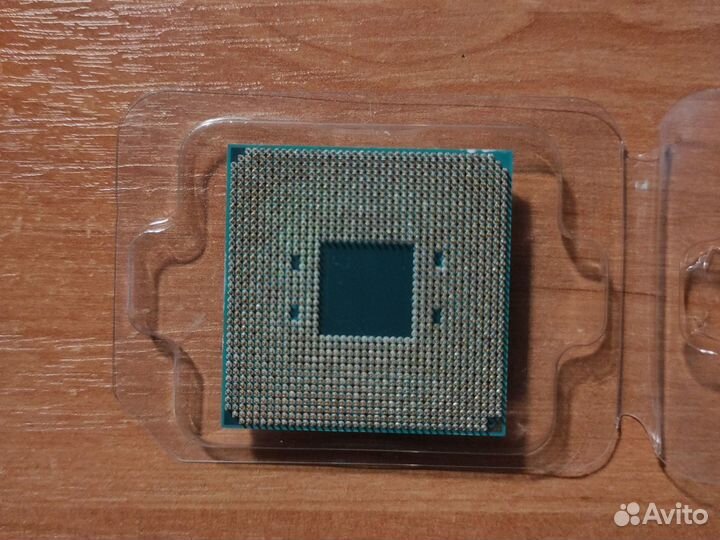 Процессор AMD Razen 3 1200