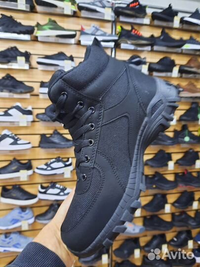 Кроссовки мужские