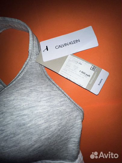 Бюстгальтер Calvin Klein