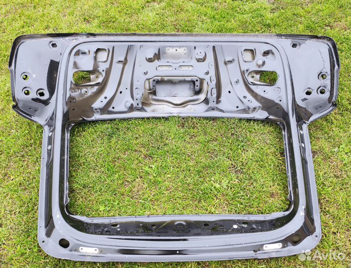 Крышка багажка Audi Q3 2011-18