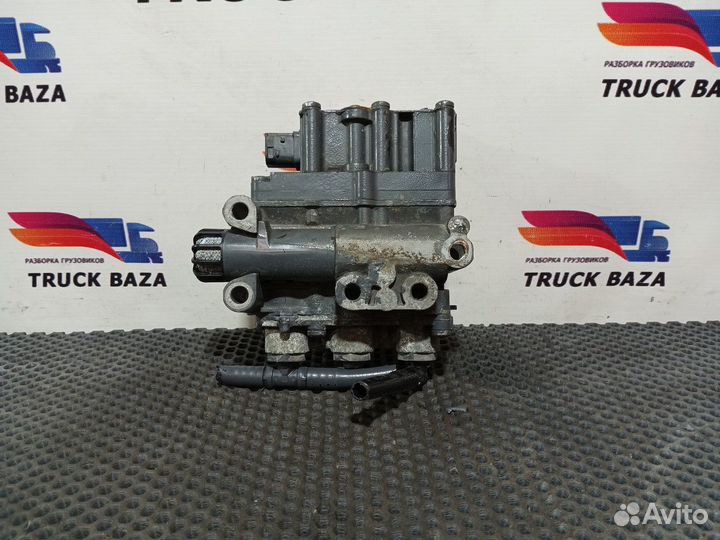 Кран уровня пола главный Daf XF106