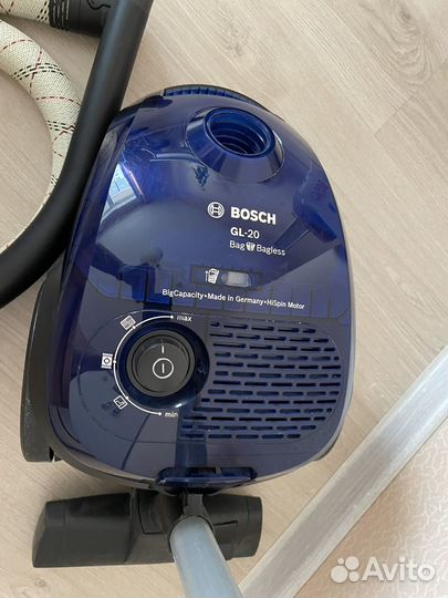 Пылесос Bosch почти новый, мощный