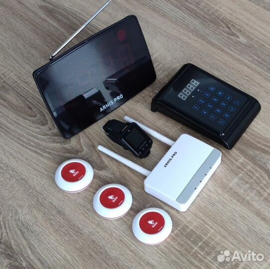 Кнопка вызова официанта,часы, табло, пульт, репите