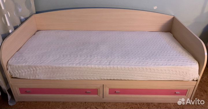 Кровать 200/90