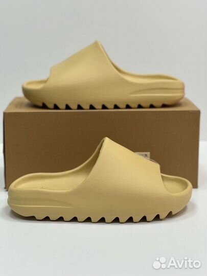 Сланцы Adidas Yeezy Slide