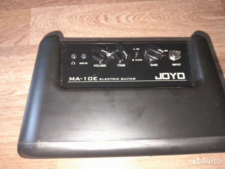 Комбо усилитель 