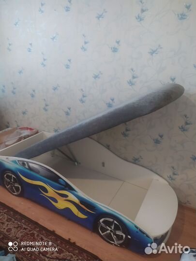 Кровать машина