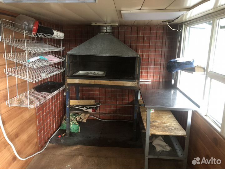 Вагончик для шаурмы и шашлыка