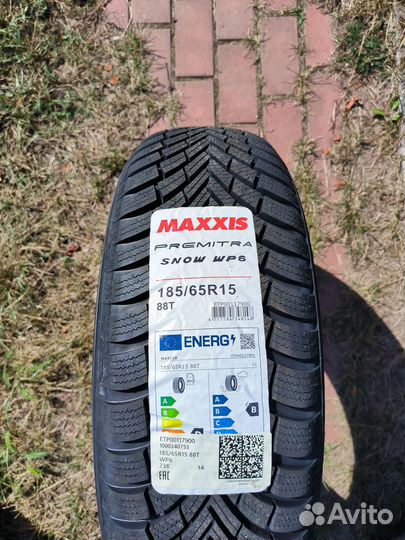 Maxxis Premitra Snow WP6 185/65 R15