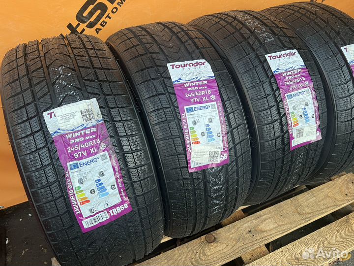 Tourador Winter Pro TSU1 245/40 R18 98W