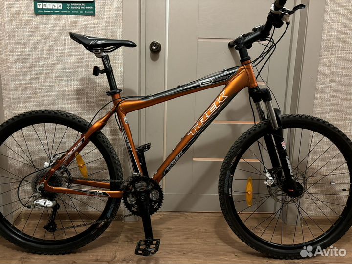Trek 6300 (rock shox, shimano deore)