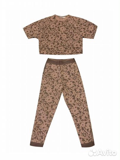 Спортивный костюм женский