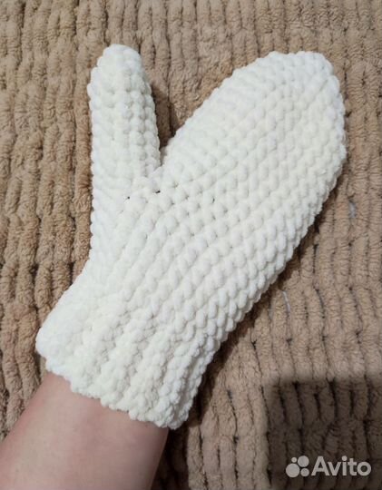 Варежки вязаные ручной работы