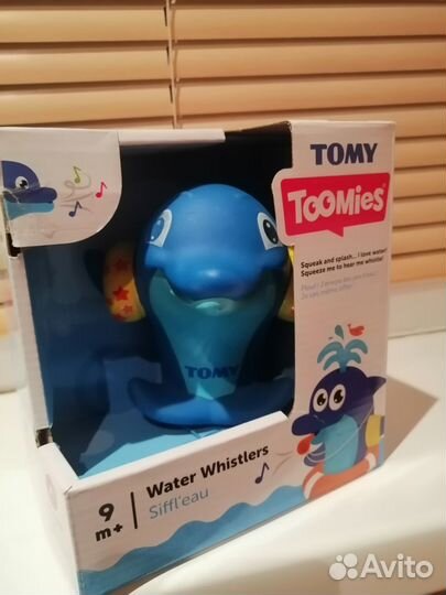 Игрушка для купания в ванне Tomy Весёлый дельфин