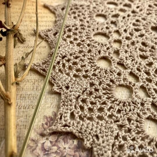 Салфетка вязаная крючком ручная работа