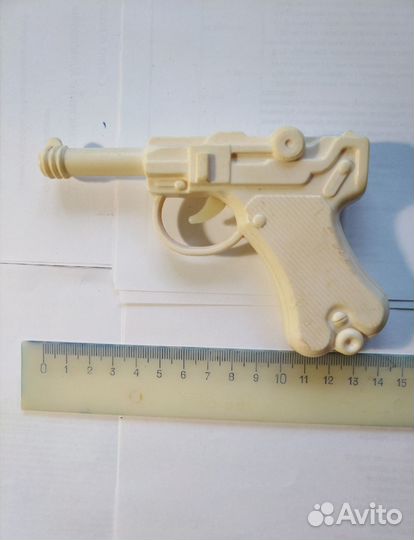 Пистолет игрушечный времен СССР