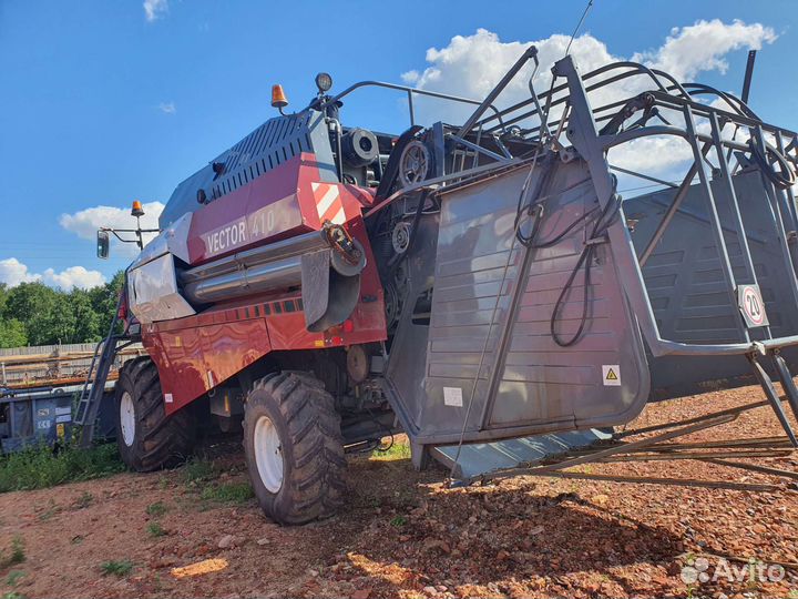 Комбайн Ростсельмаш Vector 410, 2013
