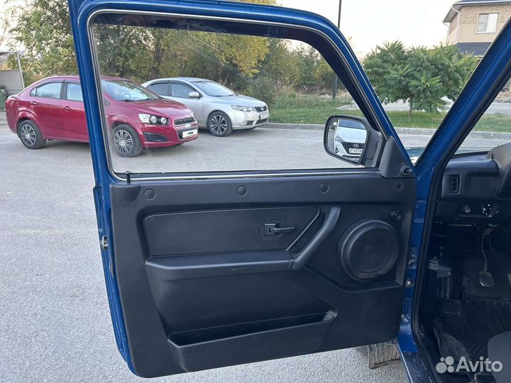 LADA 4x4 (Нива) 1.7 МТ, 2012, 150 257 км