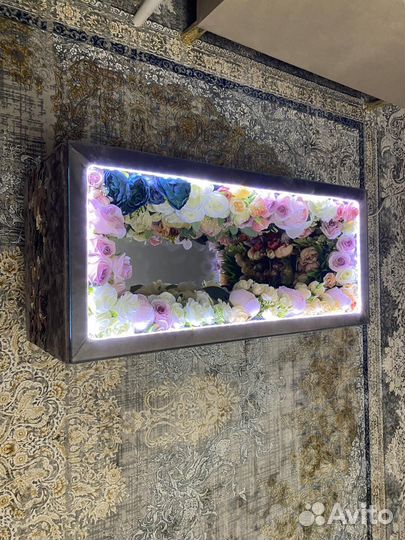 Журнальный стол Mari