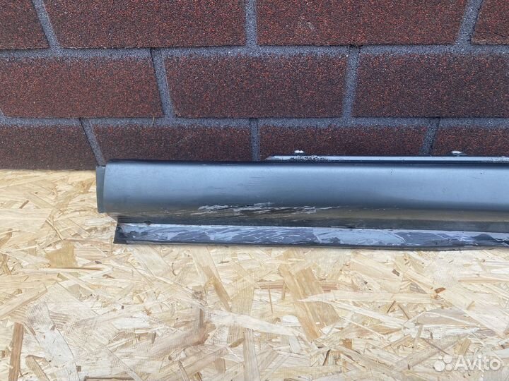 Накладка порога правая передняя ваз 2114