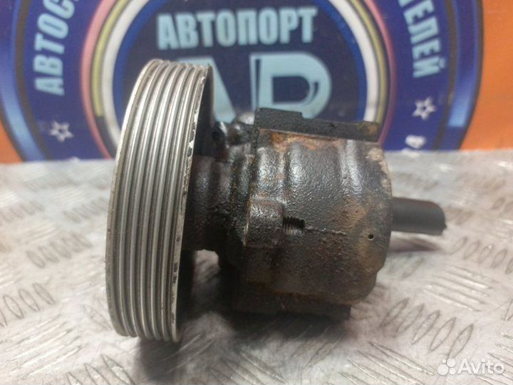 Насос гидроусилителя руля Renault Symbol K4M