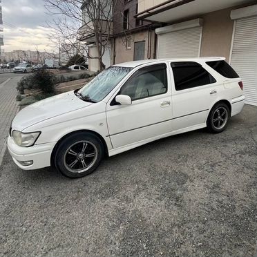 Toyota Vista Ardeo 2.0 AT, 2001, 100 000 км